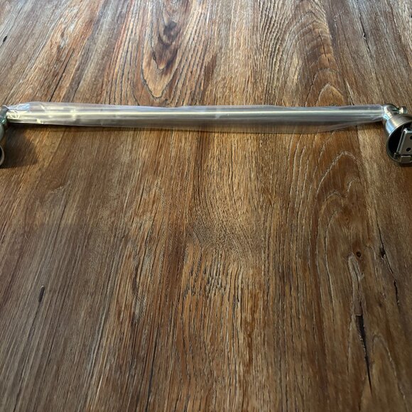 Brushed Nickel Towel Bar 19" -New-no screws - Picture 2 of 2